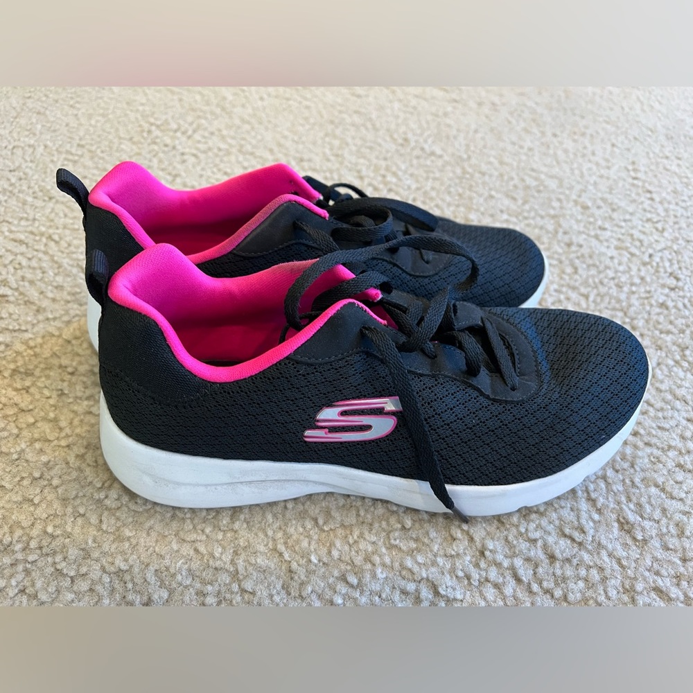 Skechers Wide Fit Walking Shoes with Memory Foam
